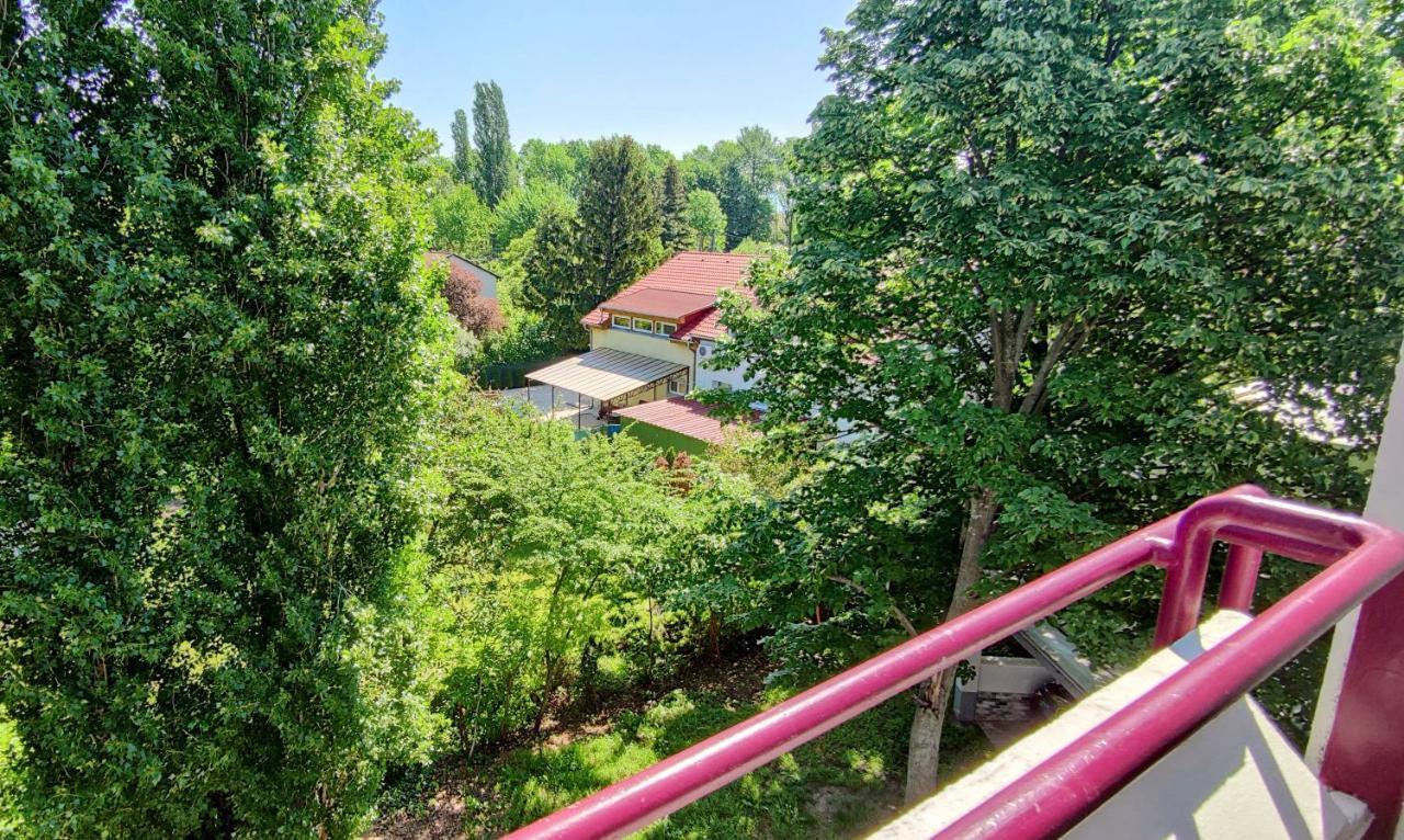 Clara apartman Csopak Exterior foto